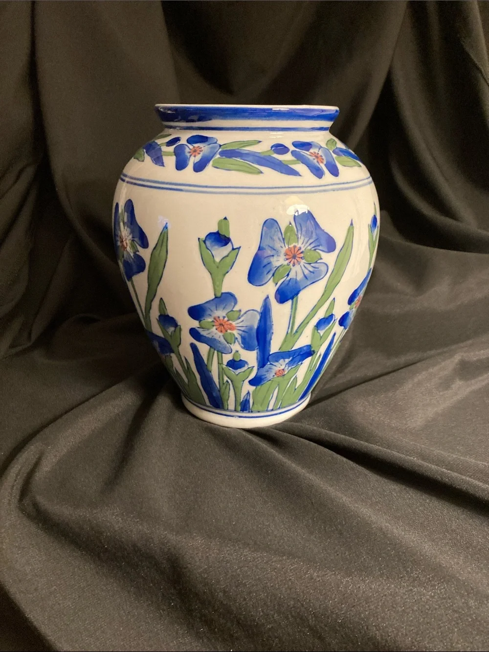 Vintage Porcelain Chinoiserie Vase